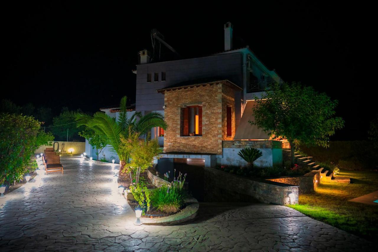 Chariklia'S House With Private Pool Villa Kato Lekhonia Exterior photo